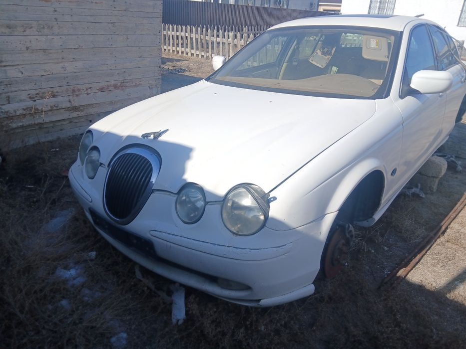 Ягуар аварини док нет