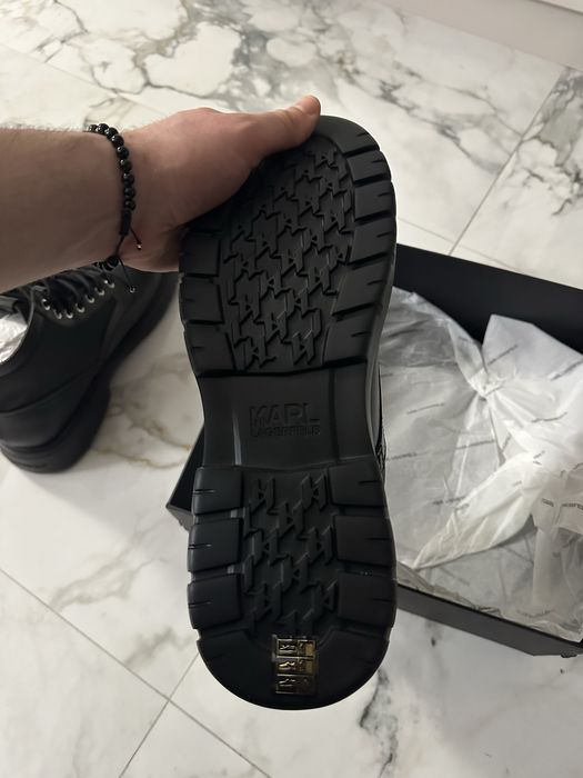 Bocanci Karl Lagerfeld 46 originali