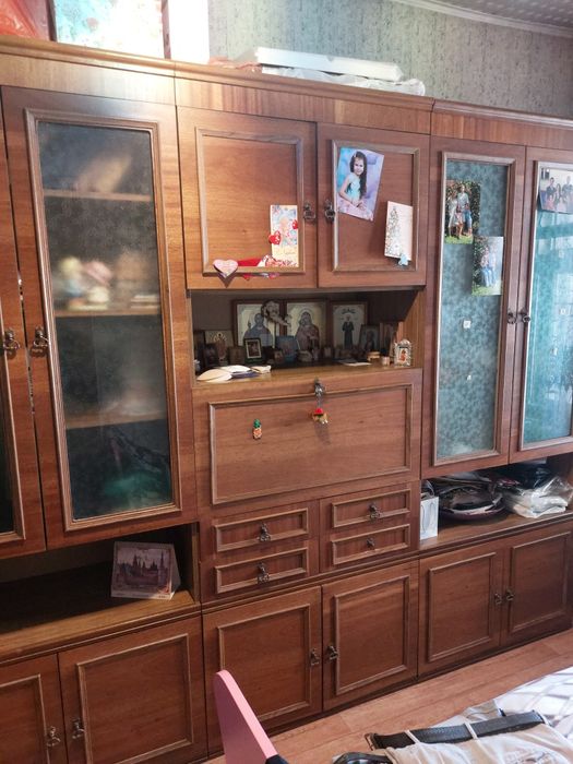 Стенка  и шифоньер