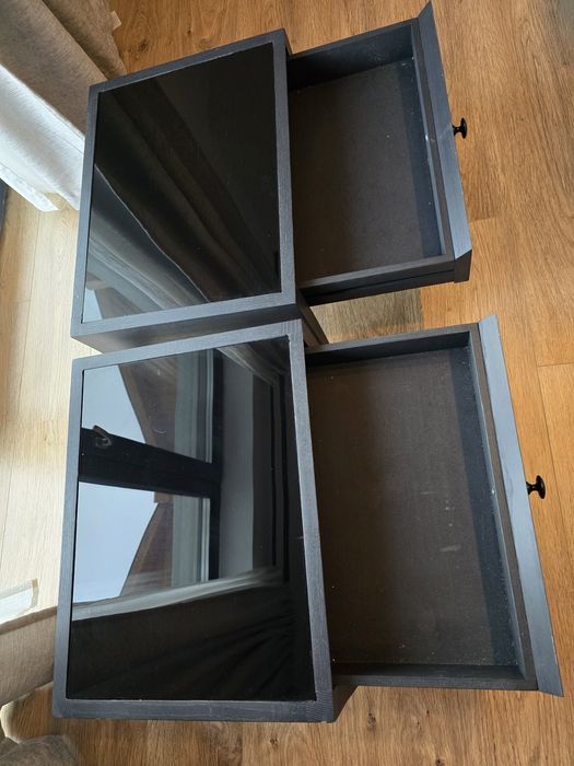 Noptiere lemn și sticla