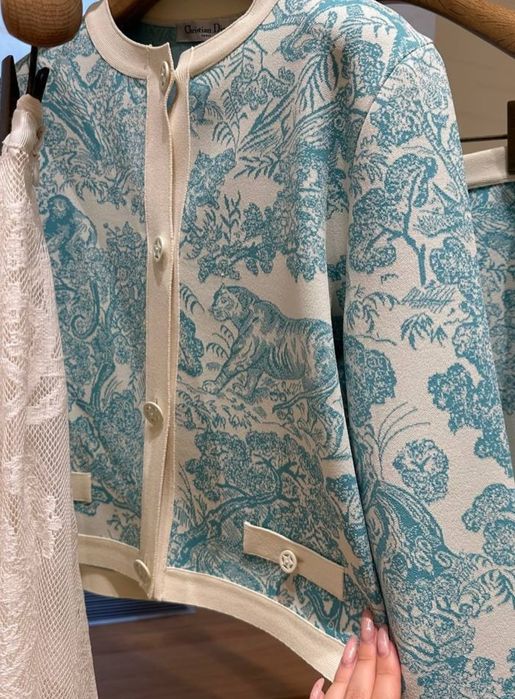 женская одежда  Christian Dior