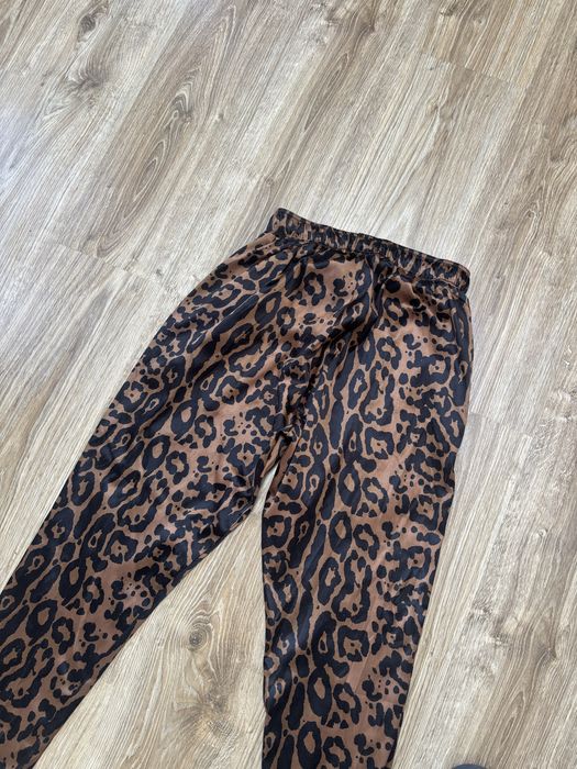 pantaloni print leopard Alex Ciobanu