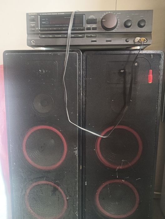 Boxe și amplificator