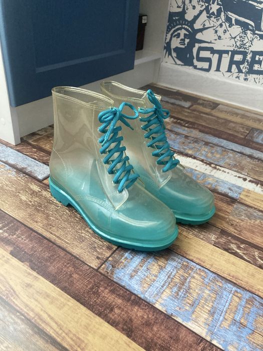 Резиновые сапоги