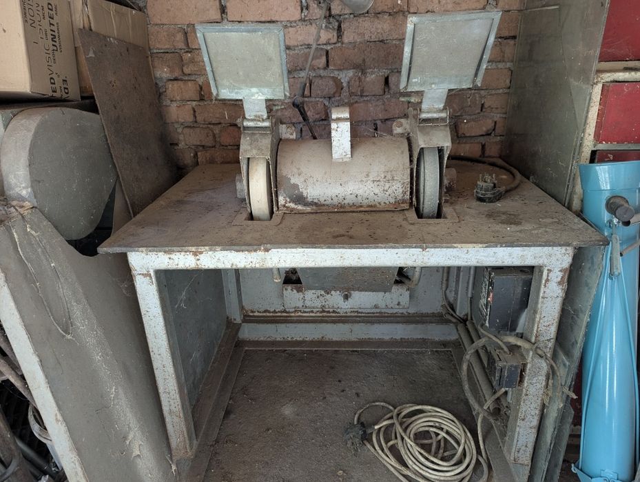 Vând polizor industrial 380V