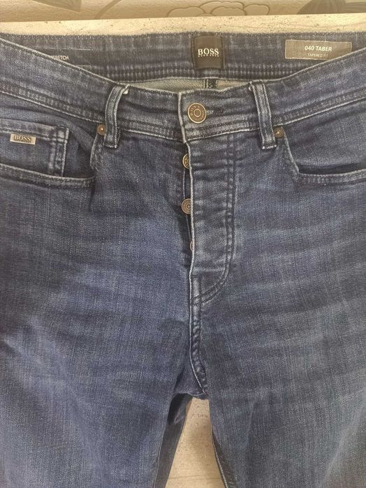 Мъжки Дънки Hugo Boss мъжки Символична цена .