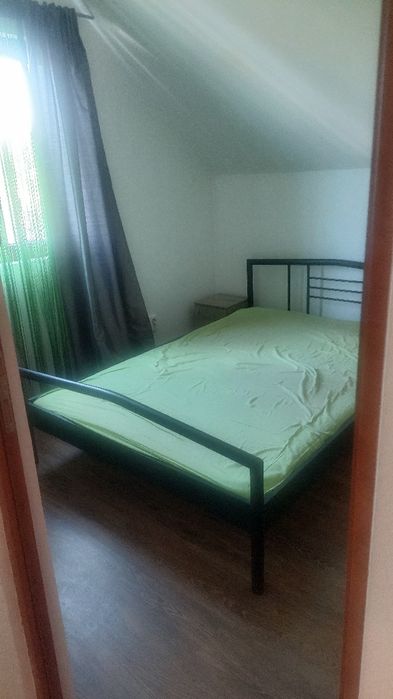 Vând  casa din bârne lemn