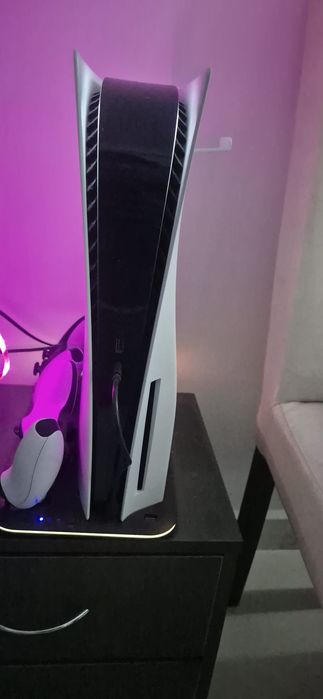 Vând playstation 5 sau schimb