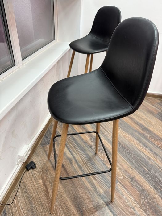 Vand set 4 scaune de bar