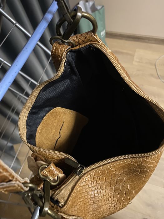 Дамска чанта (има наколко модела)