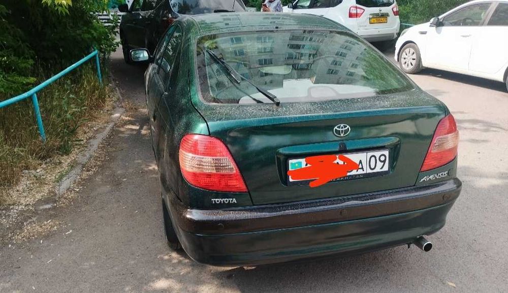 Тойота Авенсис, 1999 г.в.