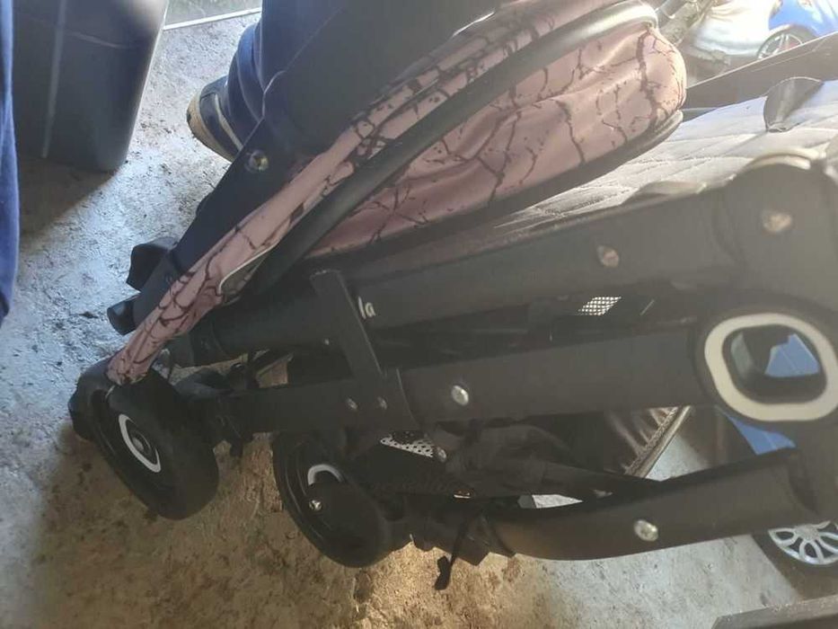 Детска количка Arieli