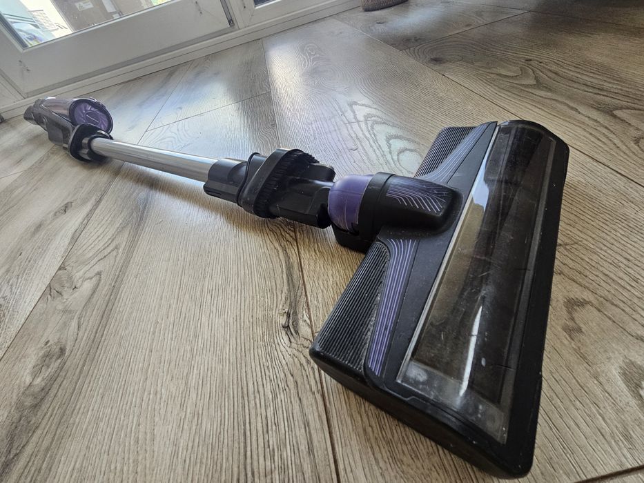 Aspirator vertical fără fir Rowenta X-Nano