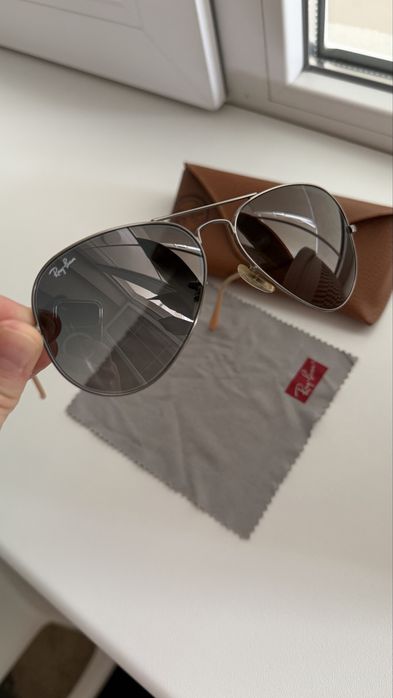Продам очки Ray ban aviator