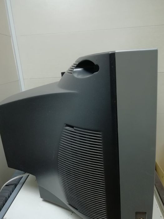 Телевизор "SAMSUNG"