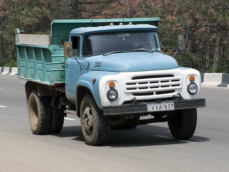 Доставка зил  песок Сникерс все что хотите
