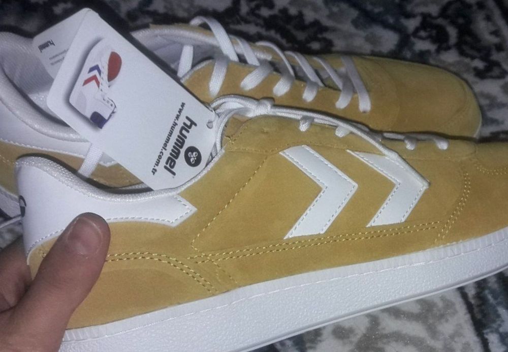 Кроссовки модные мужские