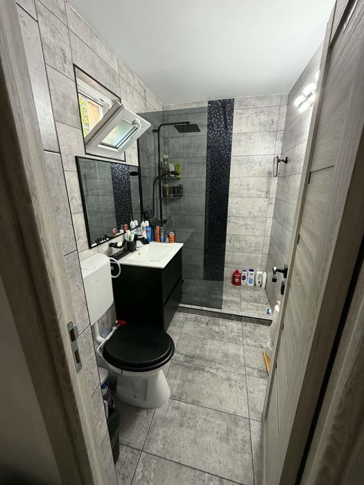 vand casa lumina