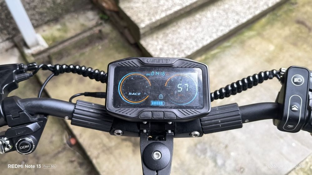 Електрическа тротинетка VSETT 8 Apex 19.2Ah – 45 км/ч, 1400 км
Електри