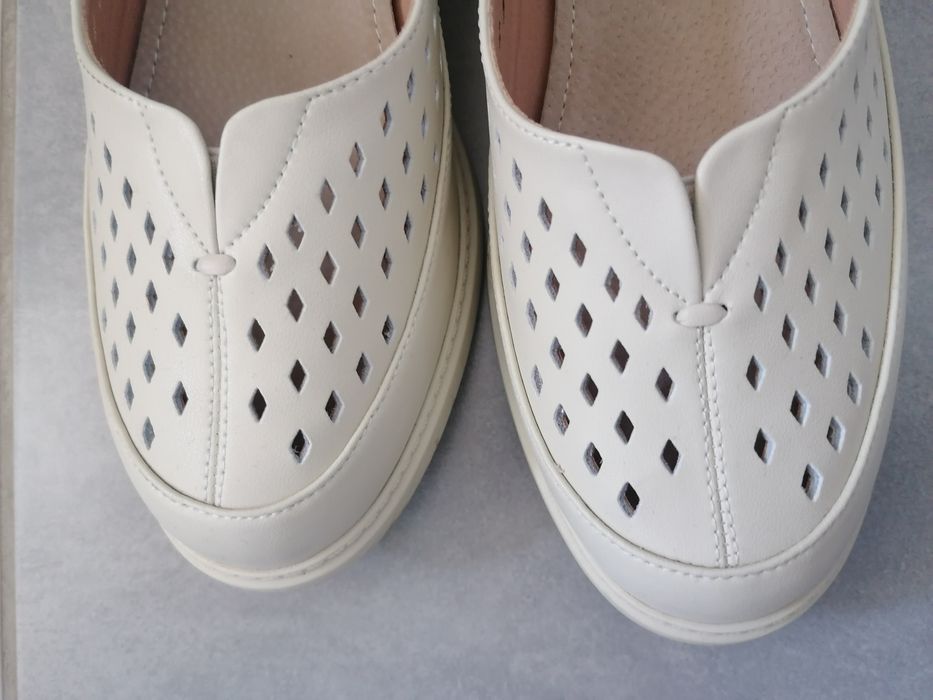 Дамски обувки Tendenz