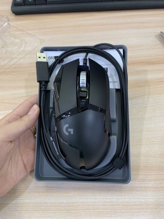 Новая мышь Logitech G502 Hero