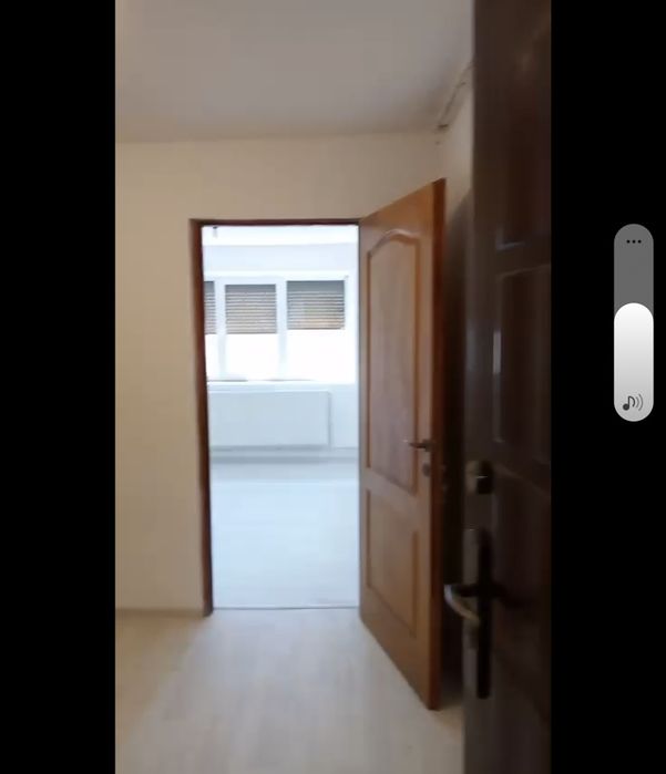Cameră cămin transformată în APARTAMENT 3 CAMERE – Centrală proprie, B