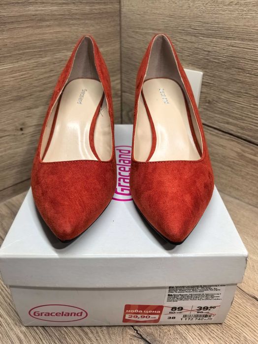 Дамски обувки размер 38