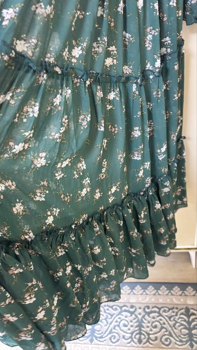 Платья женски одежда