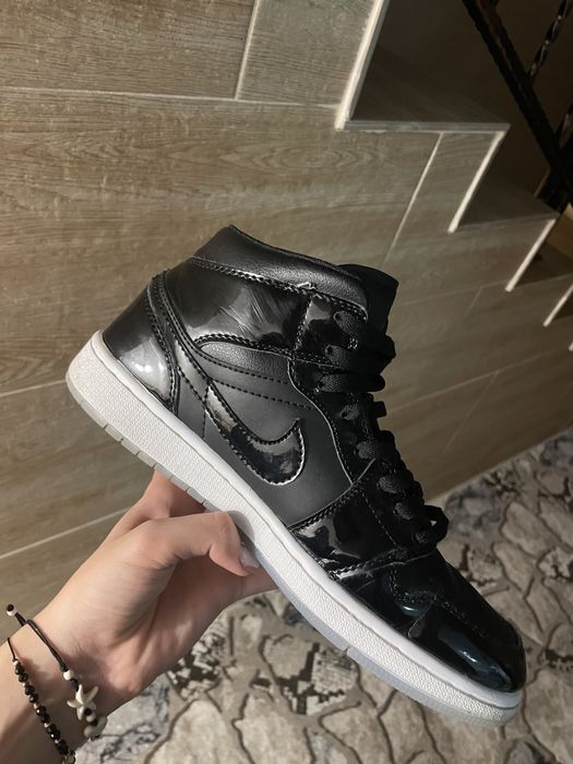 Jordan 1 Space Jam