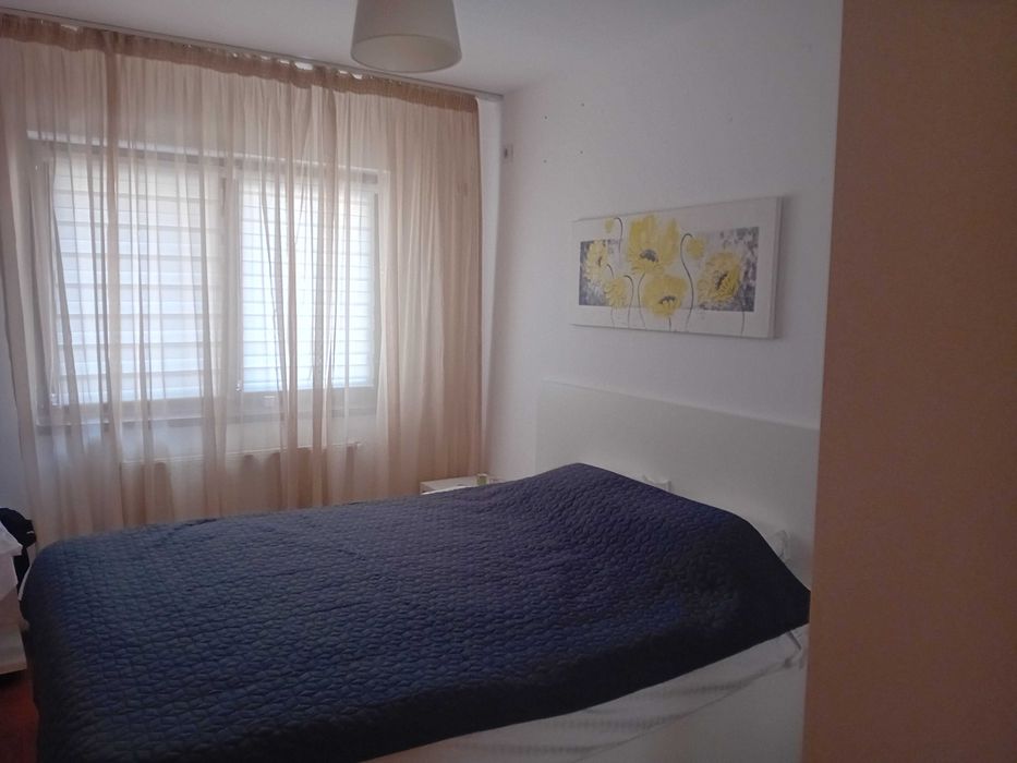 Propietar - Vand apartament doua camere