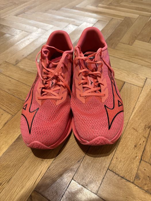 Mizuno Wave Rebellion FLASH 2