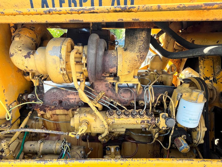 Buldozer Caterpillar D6D 165 cai, latime lama de 380 cm