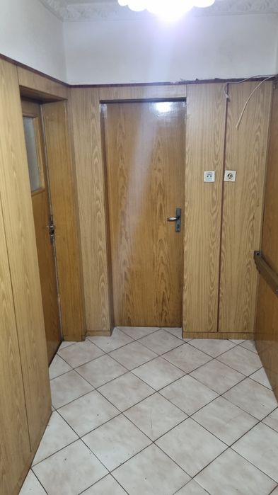 Продава се Четиристаен апартамент в Варна, Възраждане 1 - 80 кв.м за 1180 €/кв.м - Снимка #8