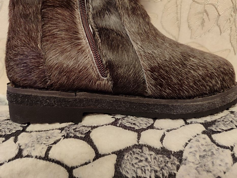 Продам новые Унты 40 размер