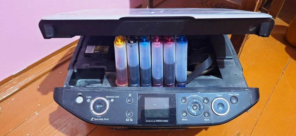 Рангли принтер ва ксерокслар EPSON m200, RX610, PX660 (балки запчастга
