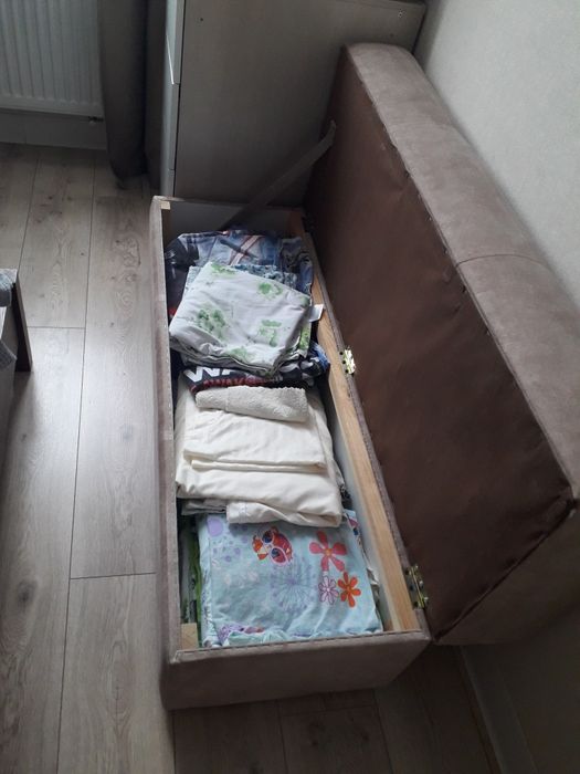 Продам диван и пуфик