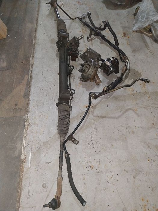 Casetă direcție + pompă apă ford mondeo mk3