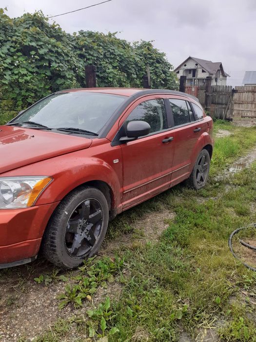 Dezmembrez dodge caliber 2.0 diesel an 2006