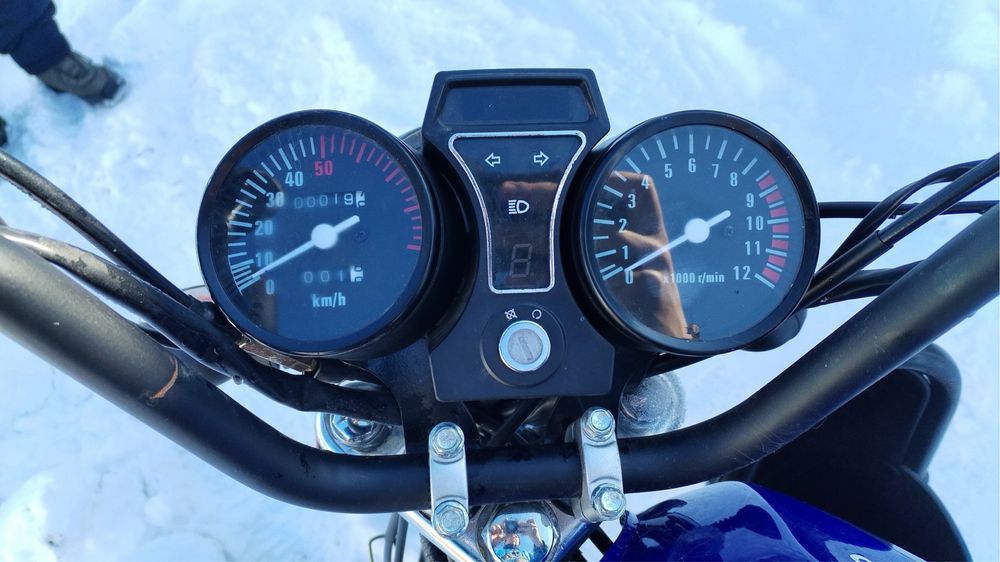 Продам мопед khan moto