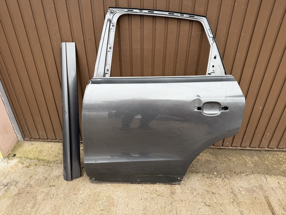 Usa stanga spate Audi Q5