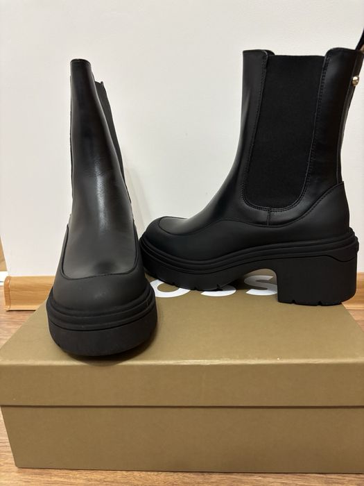 Дамски боти Boss