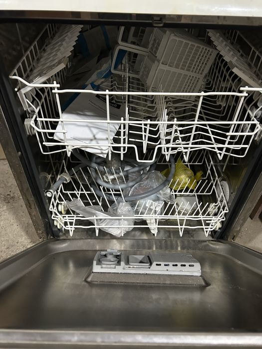 Продается посудамоющная машина