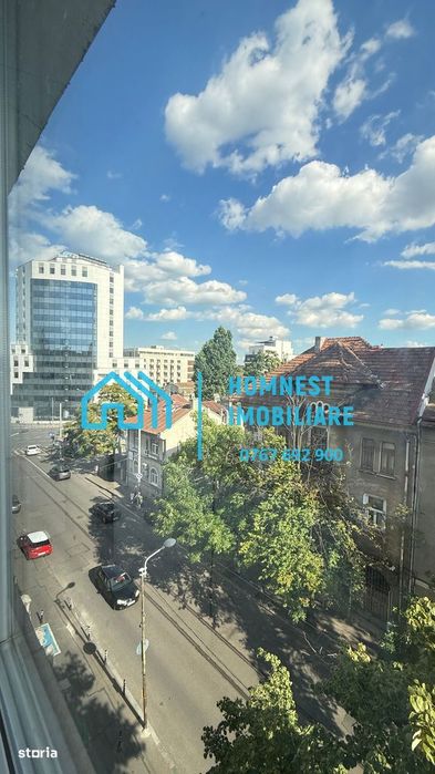 Zonz Piață Victoriei Garsoniera
