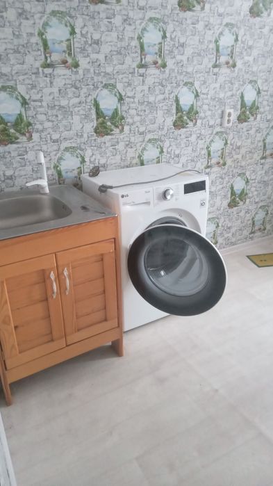 Здам квартиру по месечно