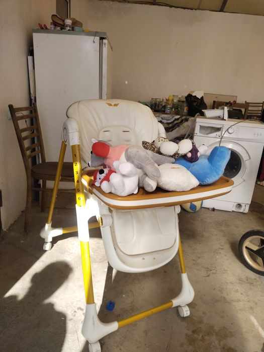 Продам детский столик