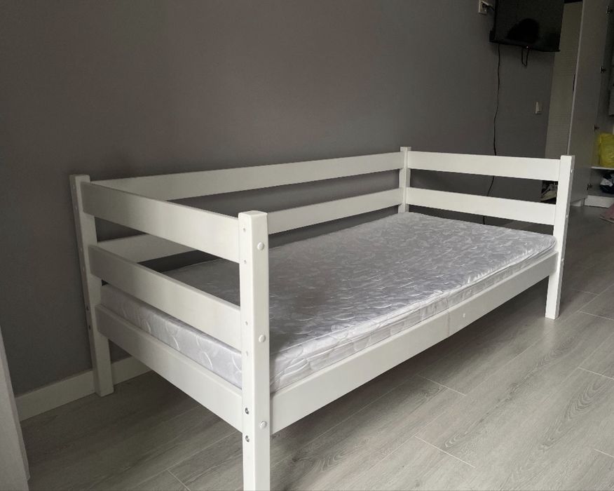 продам детскую кровать