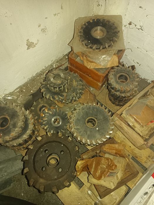 фрезы по металлу в ассортименте