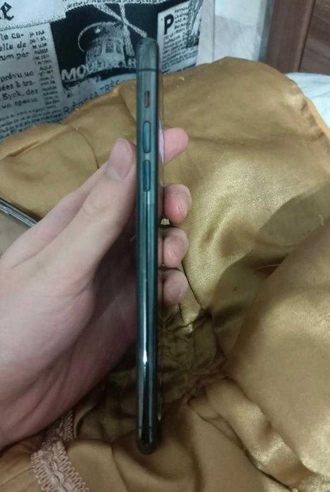 Айфон 11 про мах