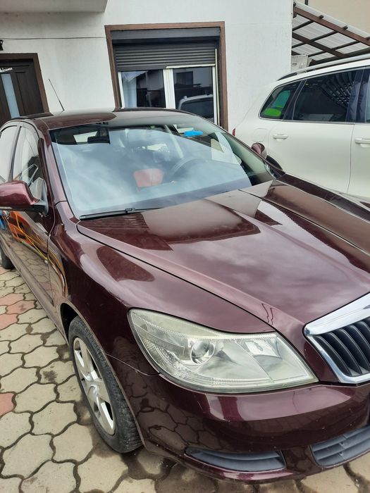 SKODA Octavia 2010 — imagine 2