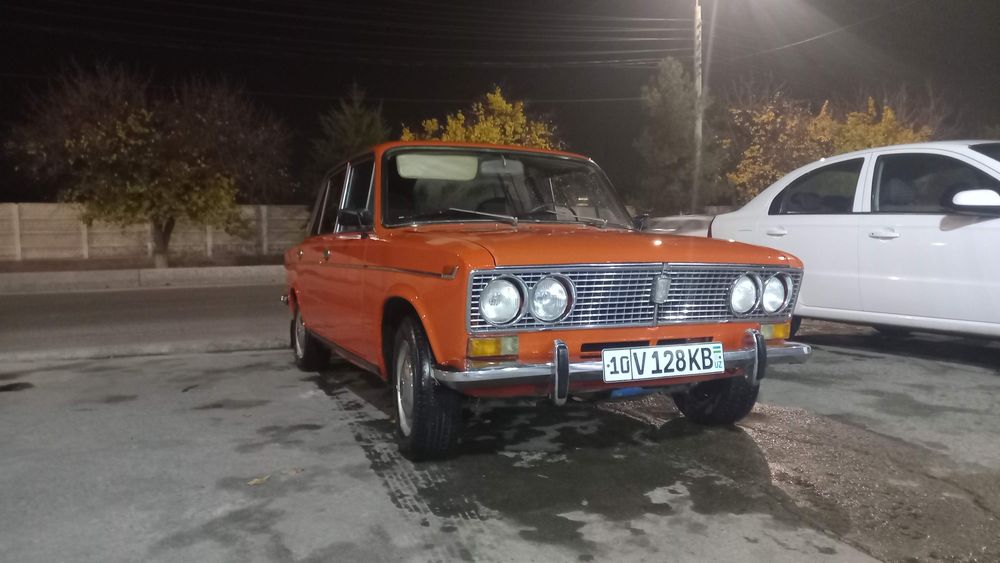 Vaz 2103 sotiladi 1981 yil.